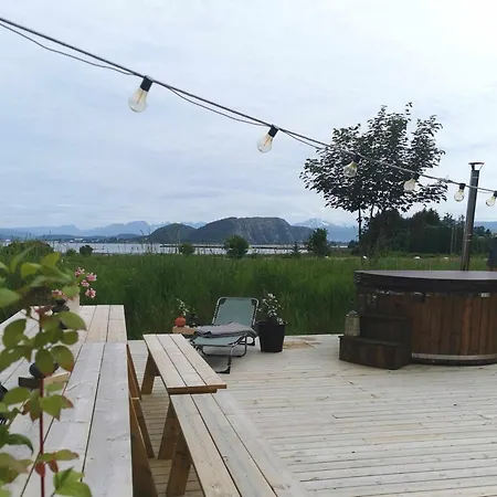 Campingplasser Vigra Glamping *