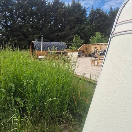 Campingplasser Vigra Glamping *